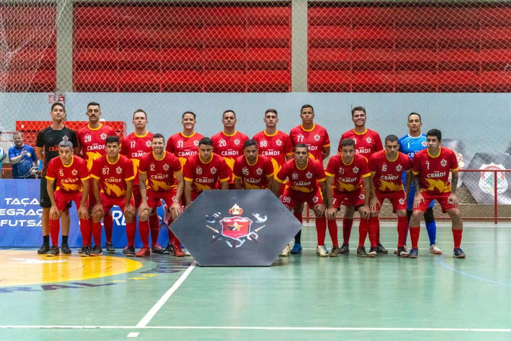 Equipes masculinas do CBMDF e PMDF largam na frente com vitórias na Copa Fires League